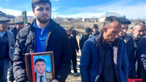 Ukraynada öldürülən azərbaycanlılar dəfn edildi 