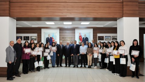 BMU-nun Pedaqoji fakültəsinin qrup birinciləri təltif olundu