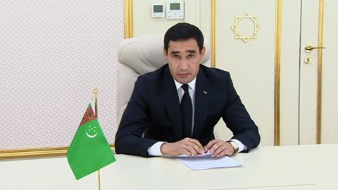 Türkmənistan hökuməti istefaya göndərildi