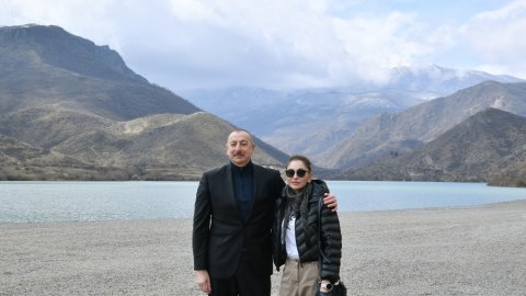 Prezident Suqovuşanda turizm kompleksinin təməlini qoydu - FOTOLAR