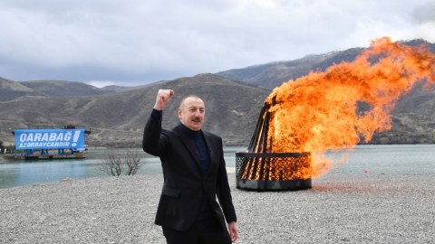 Prezident xalqı Suqovuşandan təbrik etdi