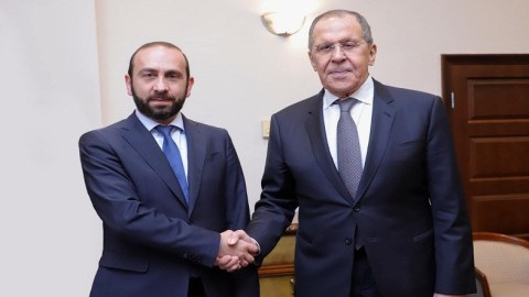 Mirzoyan Lavrova Azərbaycandan şikayət etdi