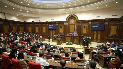 Mirzoyanın qalmaqallı açıqlaması: erməni deputatlar "Qarabağ müzakirəsi" keçirəcək  