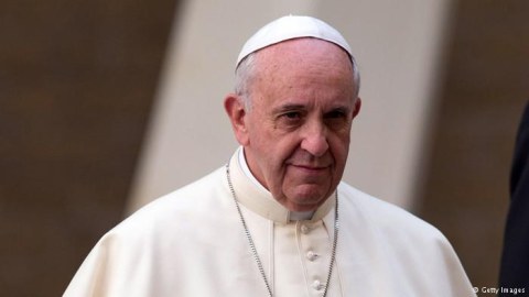Zelenski Roma Papasını Ukraynaya dəvət etdi