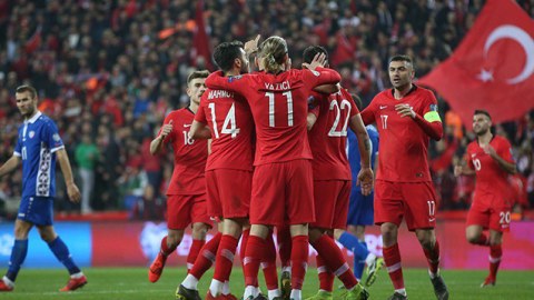 Türkiyə millisi Portuqaliyaya qarşı