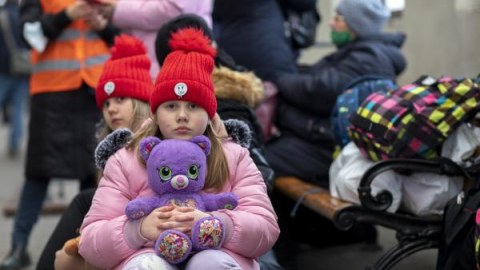 UNICEF: 1.3 milyon uşaq Ukraynanı tərk edib