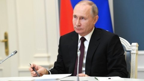 Putin döyüşə gedənlərlə bağlı QƏRAR VERDİ