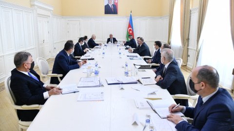 Əli Əsədov qiymət manipulyasiyası ilə bağlı TAPŞIRIQ VERDİ