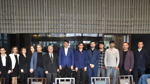 Fuad Muradov Bursada diaspor nümayəndələri ilə görüşüb