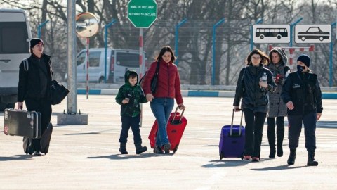 2,3 milyondan çox ukraynalı Polşaya sığınıb