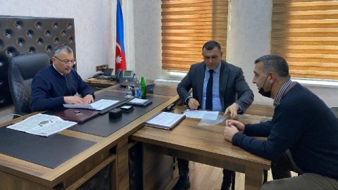 Rövşən Rzayev vətəndaşları qəbul etdi - FOTO