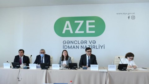 Nazir 19 federasiyanın fəaliyyətini DAYANDIRDI