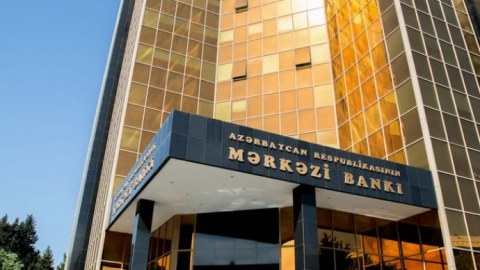 Mərkəzi Bankın valyuta ehtiyatları azalıb