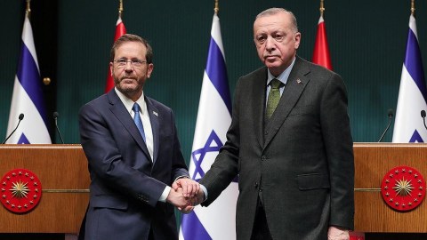 Ərdoğan İsrail prezidentilə danışdı