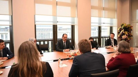 Kalın Nulandla Azərbaycan və Ermənistanı müzakirə etdi