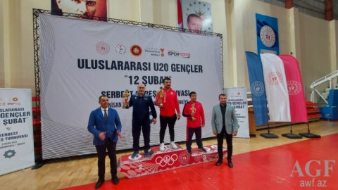 Güləşçilərimiz Türkiyədən 10 medalla qayıdır