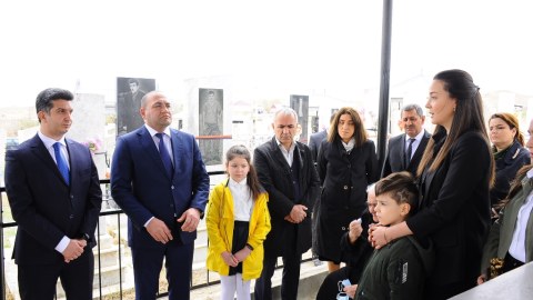 Naftalanda Aprel şəhidinin ildönümü qeyd edilib
