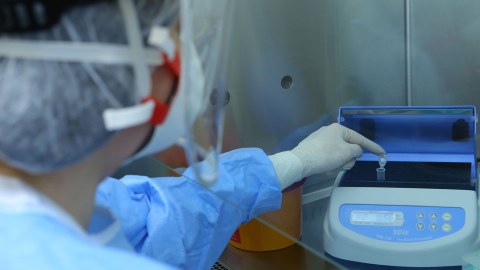 COVID-19-a yoluxanların sayı kəskin AZALDI
