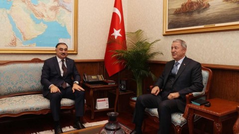 Türkiyədəki səfirimiz Hulusi Akarla görüşdü