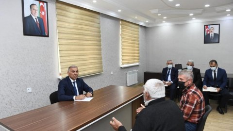 “Azərişıq” sədri Gəncədə vətəndaşları qəbul edib