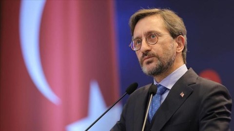 “Türkiyə artıq rol almır, yönəldir” - Altun