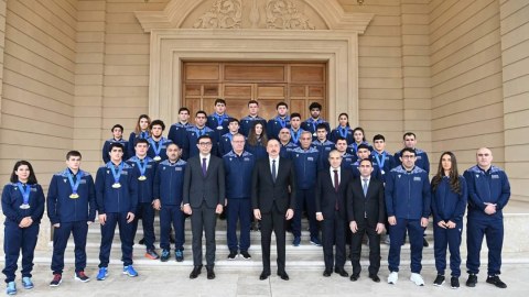 Müzəffər, qalib xalqın qalib idmançıları