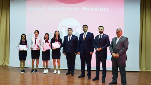 Naxçıvan Dövlət Universitetində “Mobil rabitə təlimi” keçirildi