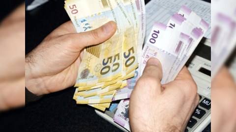 Din xadimlərinə göstərilən maddi dəstək artırıldı