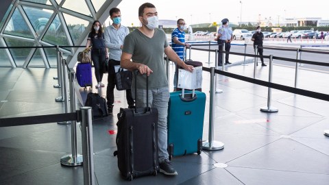 Rusiya və Türkiyə vətəndaşları da test vermədən Azərbaycana gələcək 