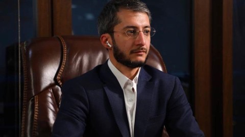 “Patı” çəkən bloger həbs olundu
