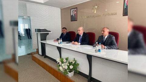 Əhliman Əmiraslanov seçicilərlə növbəti dəfə görüşdü - FOTO