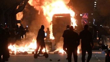 İsveçdə İslam dininə görə kütləvi iğtişaşlar