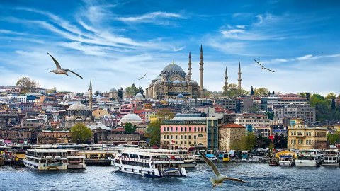 İstanbulda partlayış olub