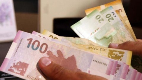 Orta aylıq əmək haqqı 40 faiz ARTIRILIB