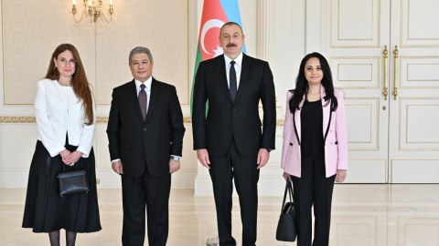 Prezident yeni səfirlərin etimadnamələrini qəbul edib - YENİLƏNİB