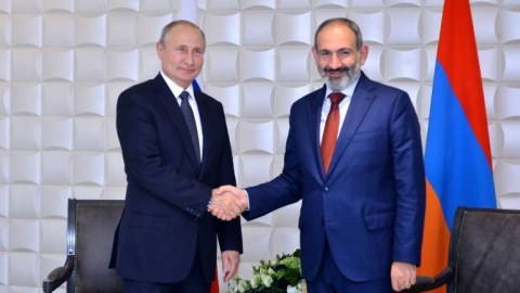 Moskvada Putin-Paşinyan görüşü keçirilir