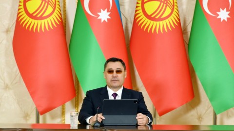 Japarovdan Azərbaycan biznesmenlərinə DƏVƏT