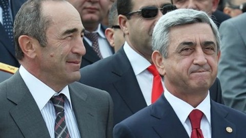 Ermənistanın keçmiş prezidentləri siyasətdən GEDİR?