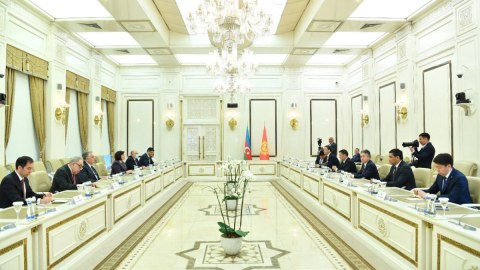 Sahibə Qafarova Qırğızıstan Prezidenti ilə görüşüb