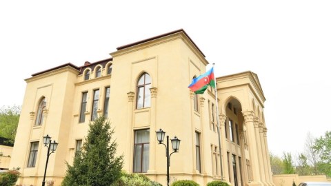 Spiker Gürcüstandakı səfirlikdə