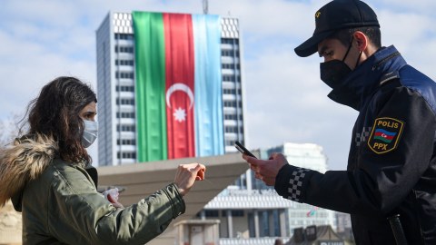 Xüsusi karantin rejiminin müddəti uzadıldı - VİDEO