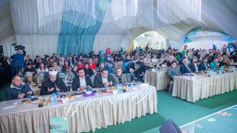 Leyla Əliyeva Moskvada iftar verdi - FOTOLAR