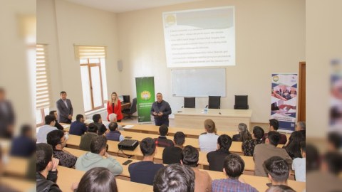 Tələbələrə təcrübə proqramı barədə məlumat verilib - FOTOLAR