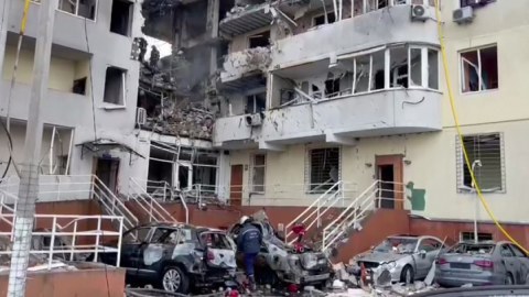Xəzərdən Odessaya raket hücumu - Ölənlər var (VİDEO)