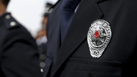 Türkiyədə polis şəhid oldu