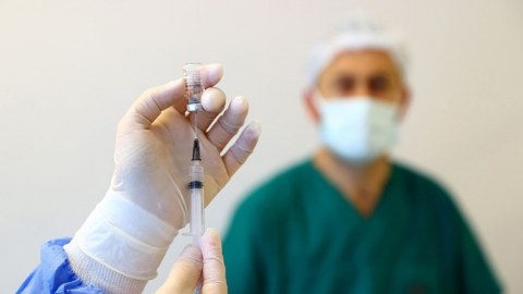 Vaksin statistikası: minlərlə insan...