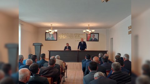 Yardımlıda fermerlərlə görüş keçirilib