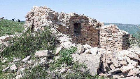 Şeyx Heydər türbəsi yeni abidə kimi qeydiyyata alınıb