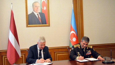Azərbaycan Latviya ilə müdafiə sahəsində saziş İMZALADI