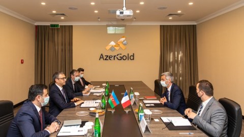 “AzerGold” rəhbəri Fransa rəsmisilə GÖRÜŞDÜ